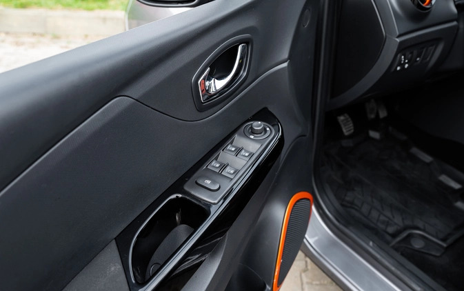 Renault Captur cena 34900 przebieg: 123000, rok produkcji 2013 z Radom małe 667